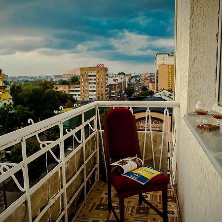 Babylon Apartments リウネ 部屋 写真
