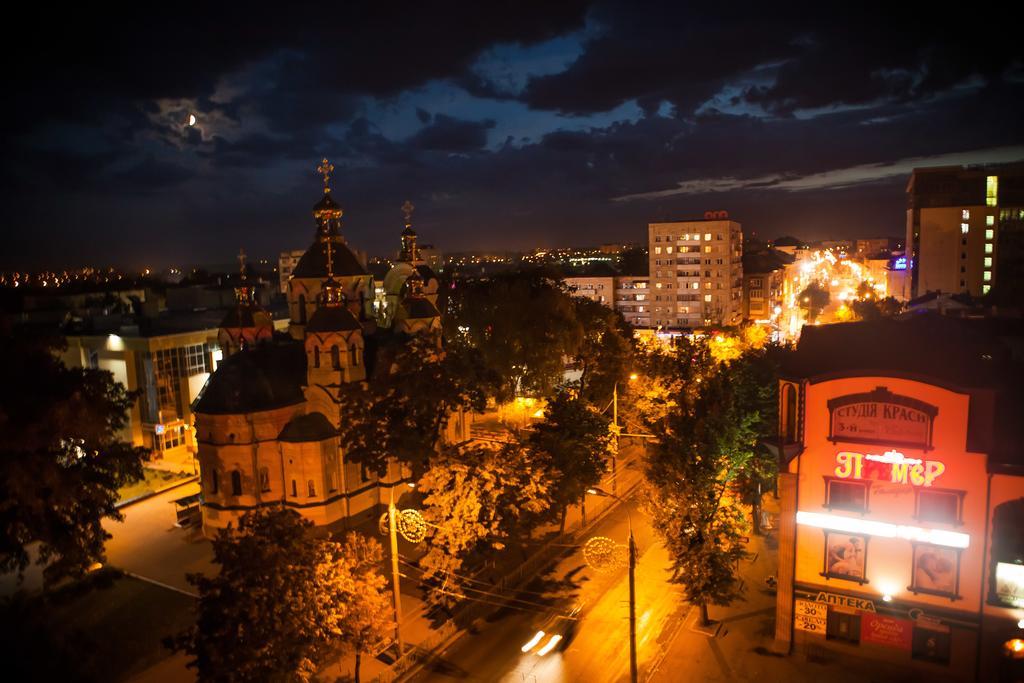 Babylon Apartments リウネ 部屋 写真