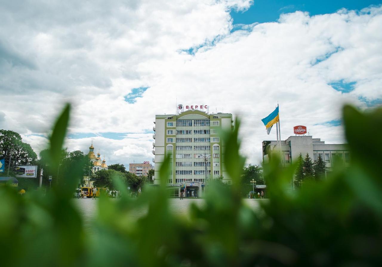 Babylon Apartments リウネ エクステリア 写真